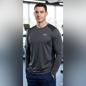 Under Armour long sleeve shirt 
#outerwear #menswear